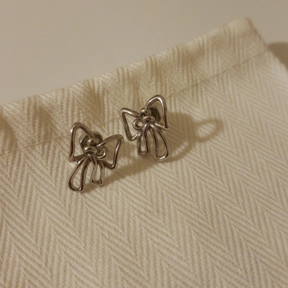 Marc Jacobs silver bow earrings - Picture 3 of 5